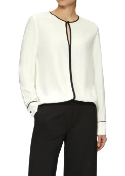 Viskosebluse mit Kontrastdetails