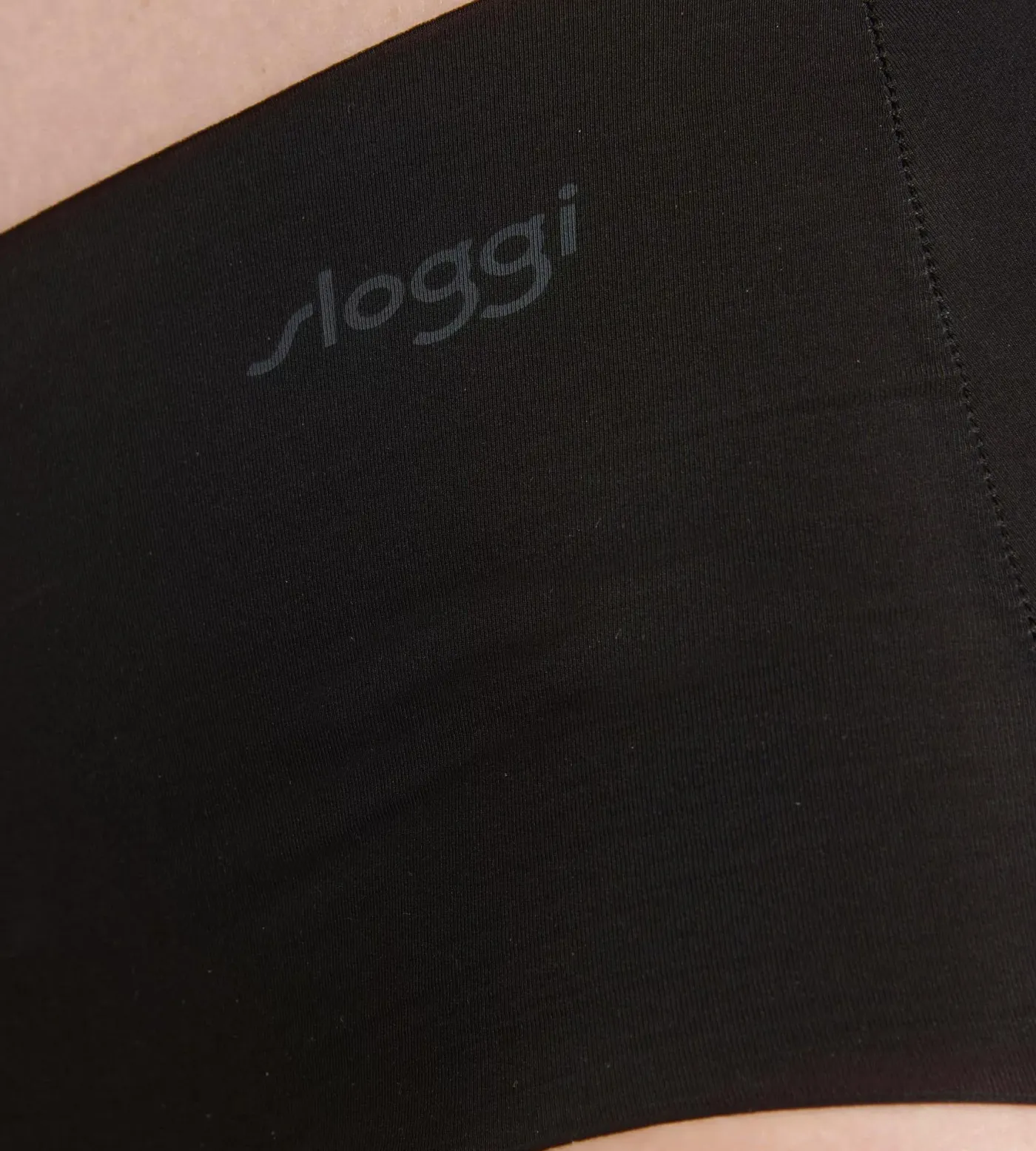 Zero Microfibre Hipster